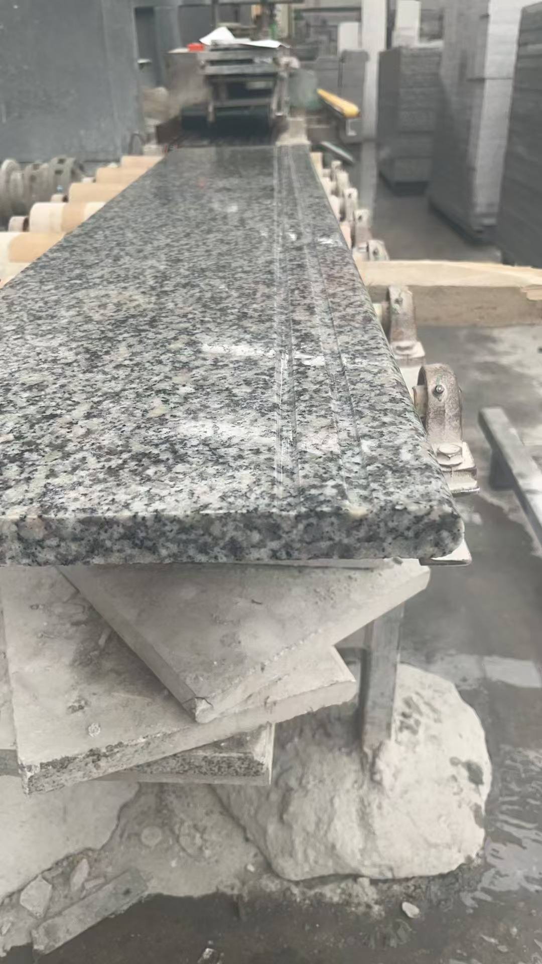 四川芝麻白楼梯踏步 芙蓉白