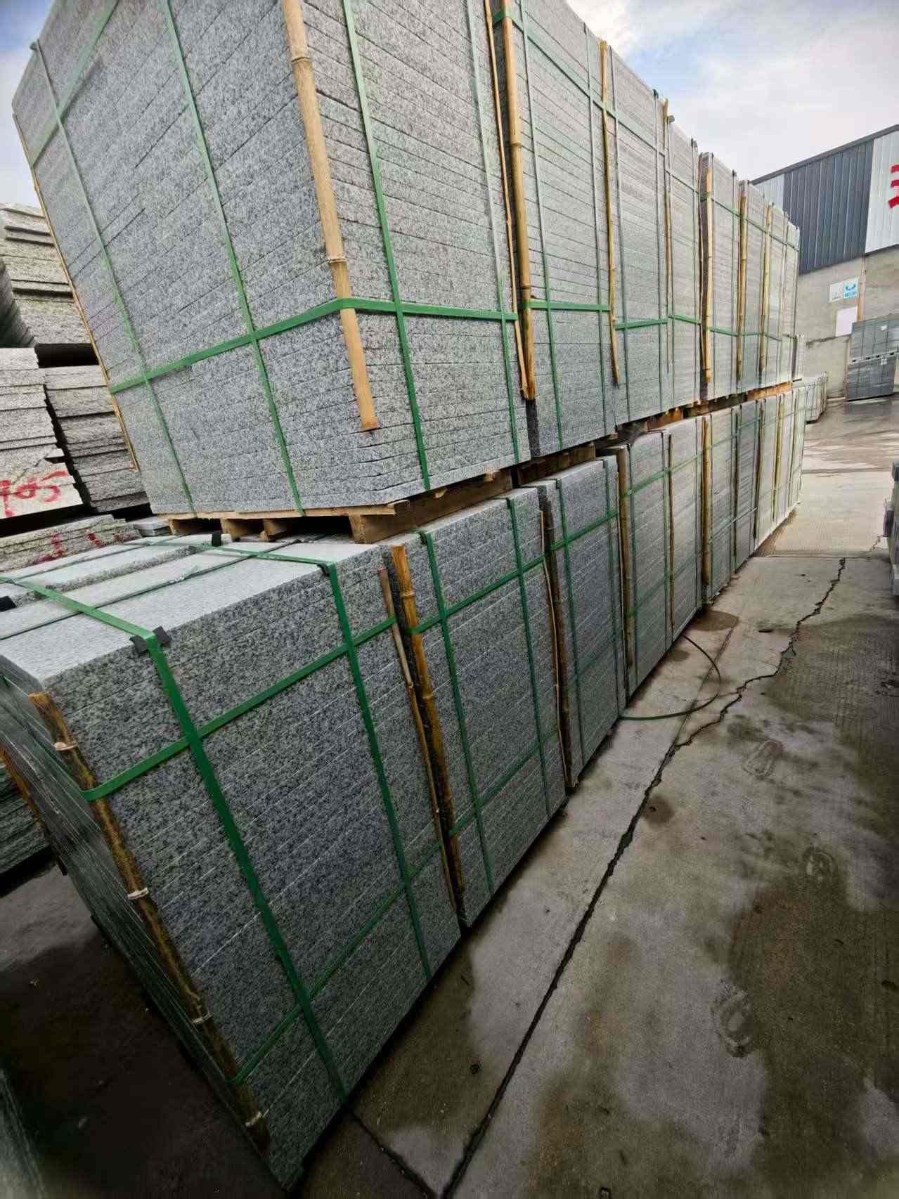 四川芝麻白地铺版 石材地铺石